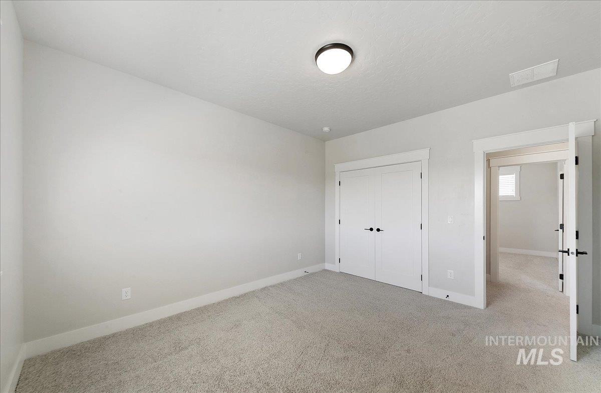5899 W Pulaski Street Property Photo 32