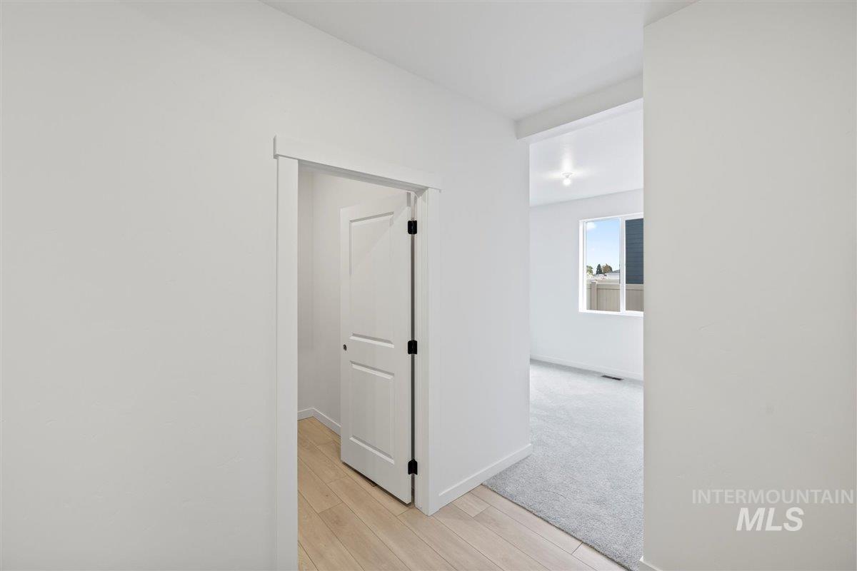 11308 Overhang St Property Photo 26