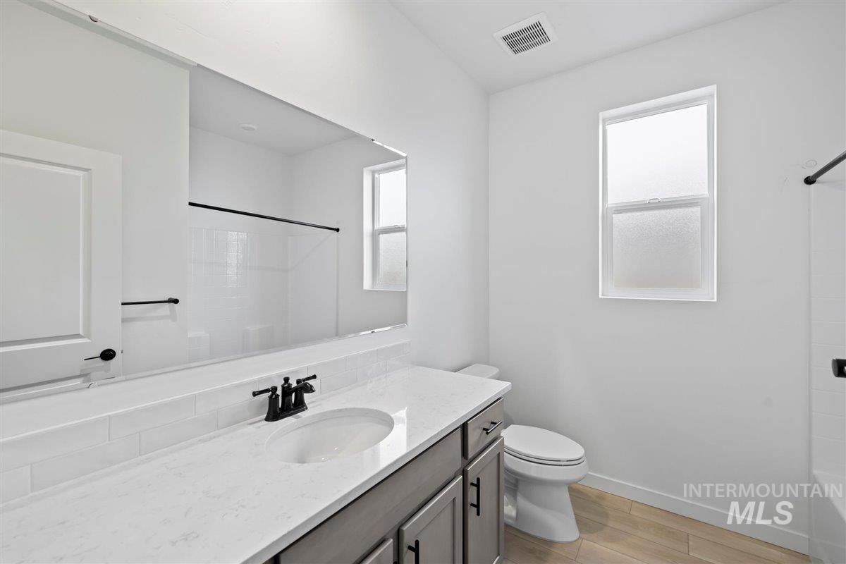 11308 Overhang St Property Photo 29