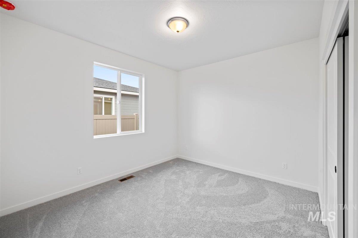 11308 Overhang St Property Photo 33