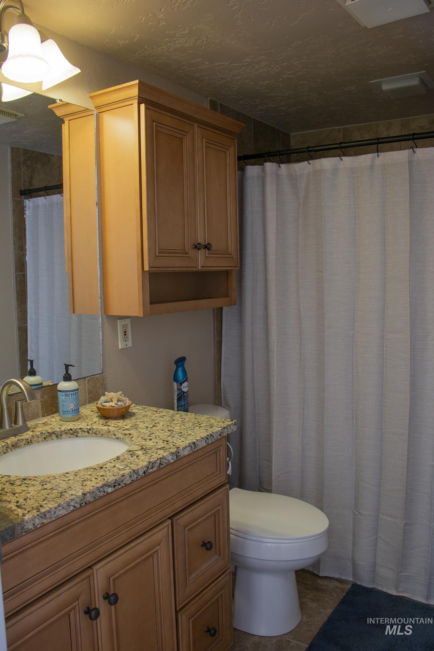 2722 Pascoe Ln Property Photo 13
