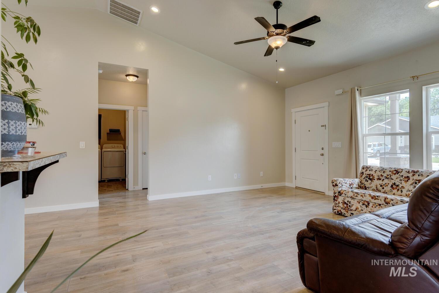 213 Union Pacific Property Photo 5