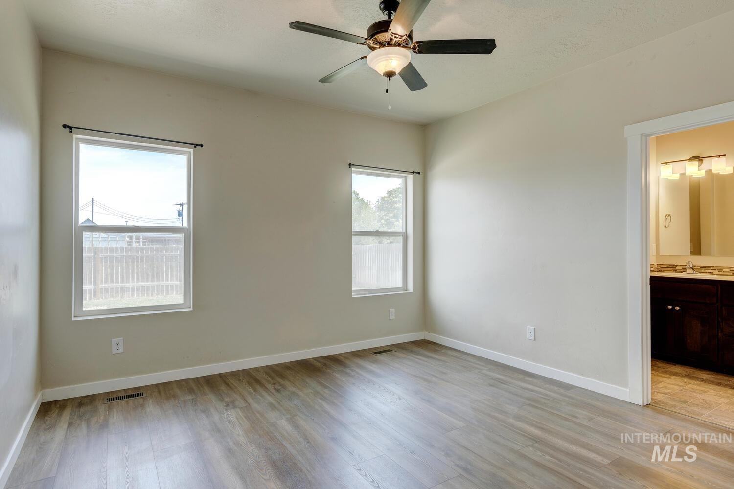 213 Union Pacific Property Photo 14