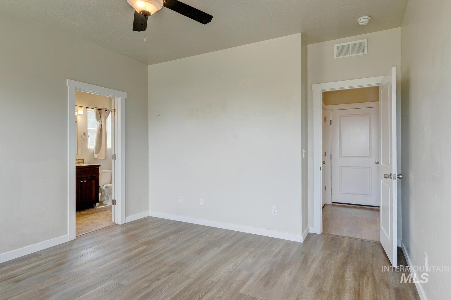 213 Union Pacific Property Photo 16