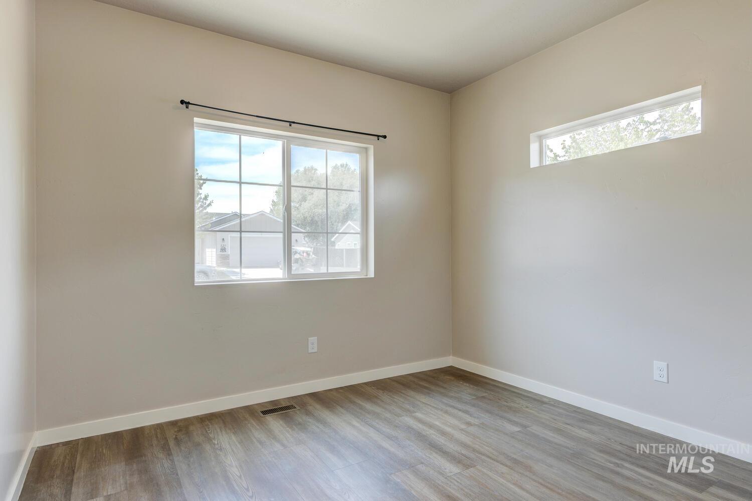 213 Union Pacific Property Photo 20