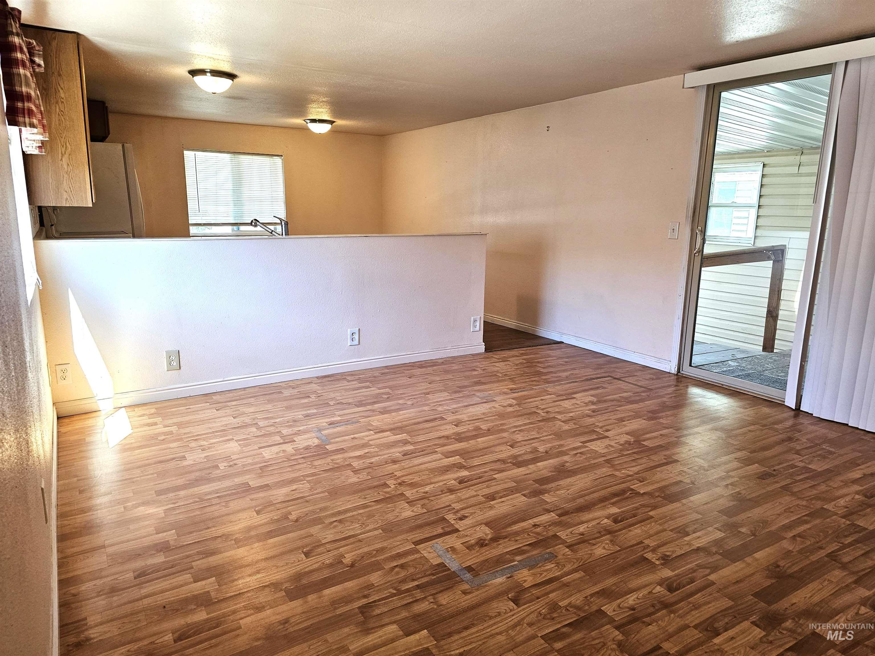 1414 Parke View Property Photo 6