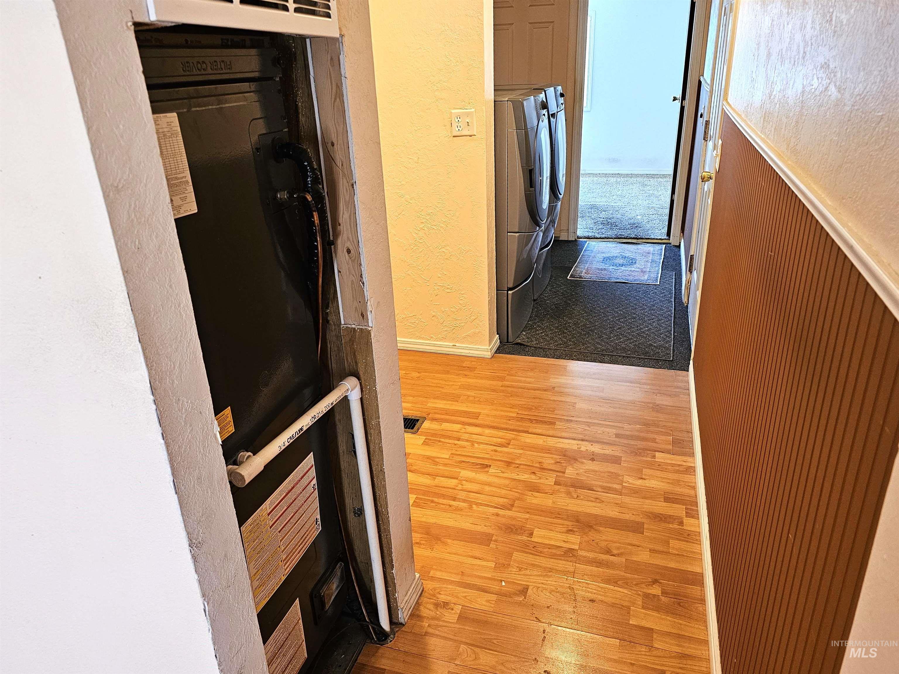 1414 Parke View Property Photo 7