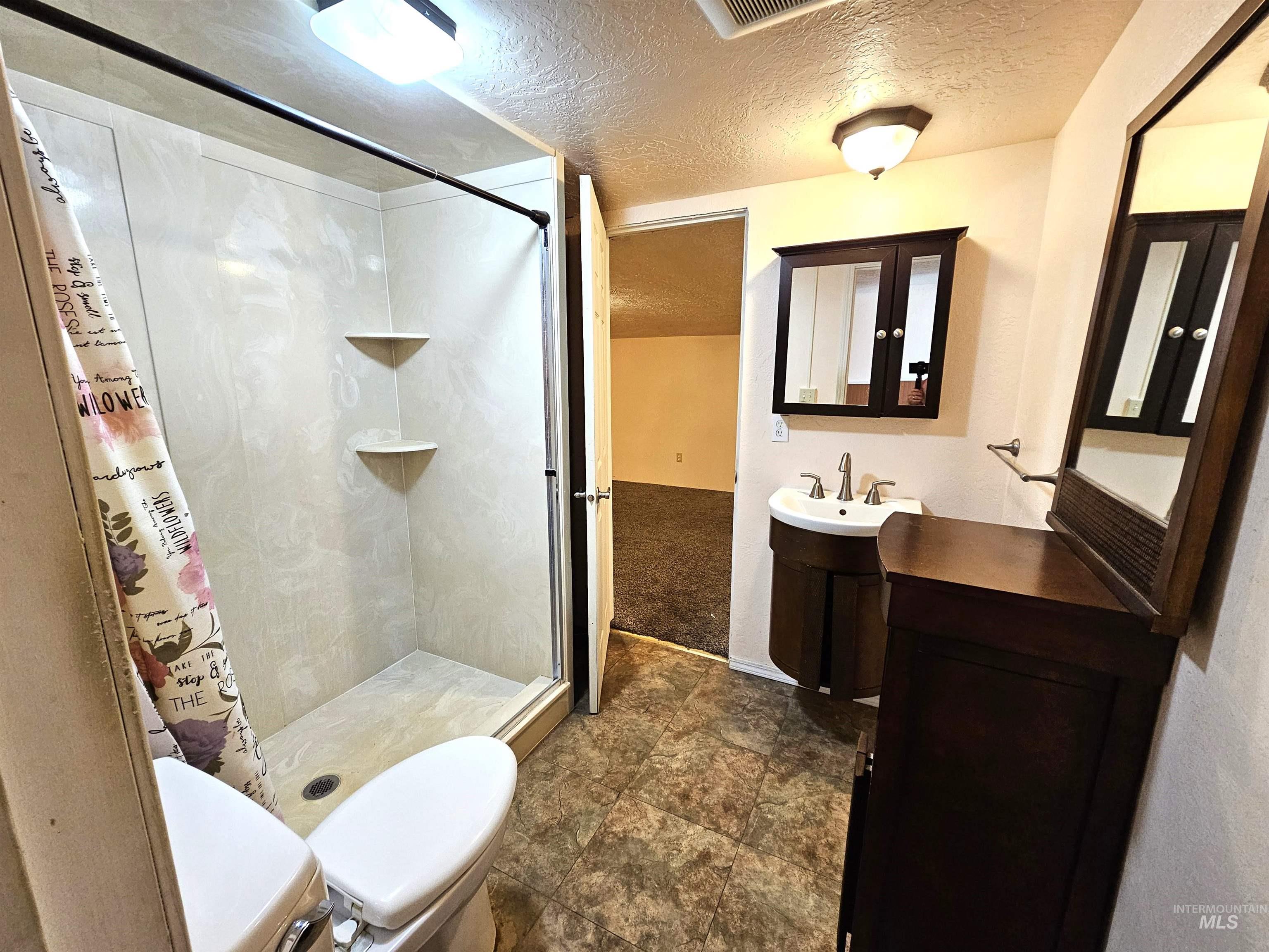 1414 Parke View Property Photo 11