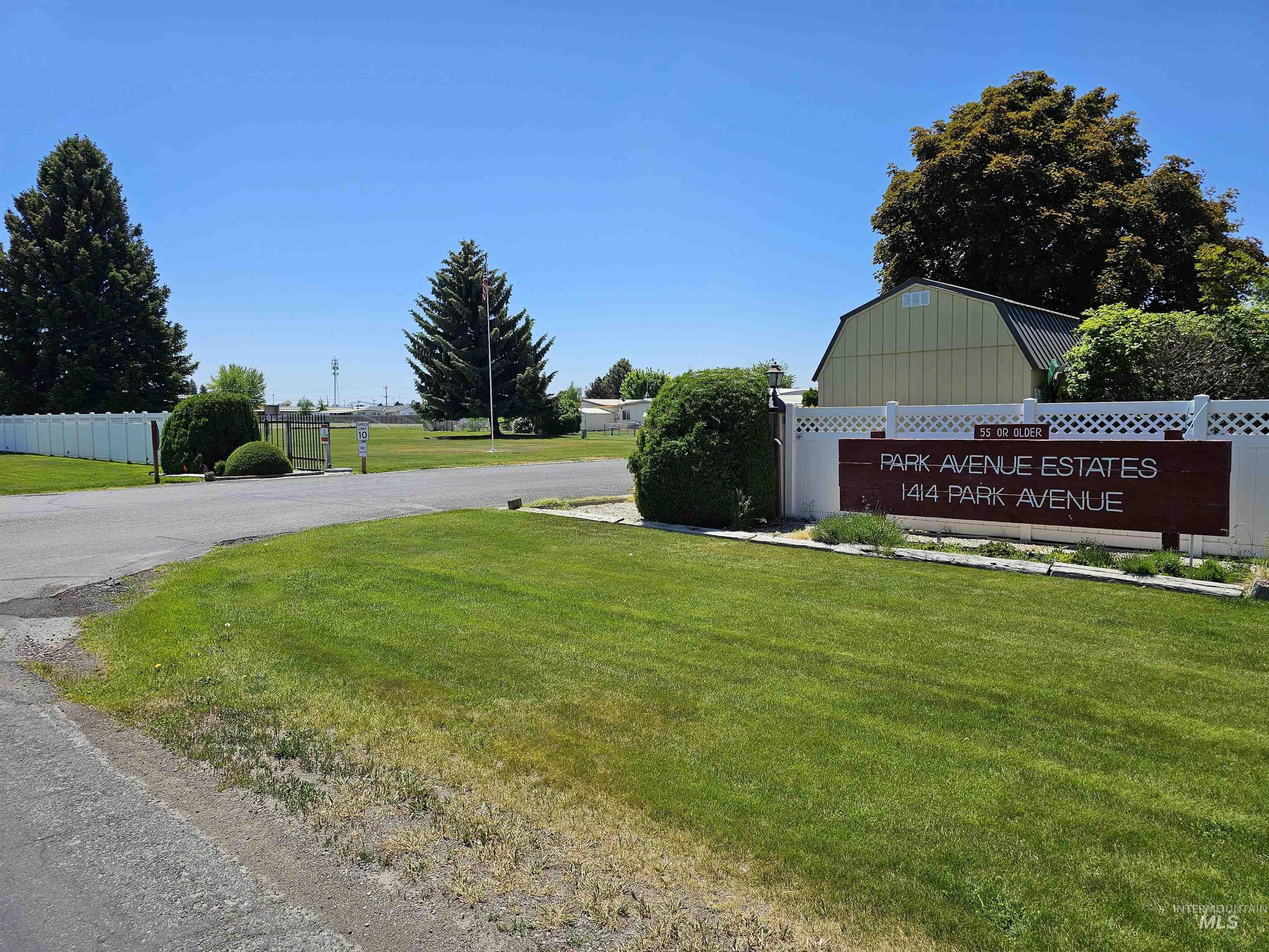 1414 Parke View Property Photo 23