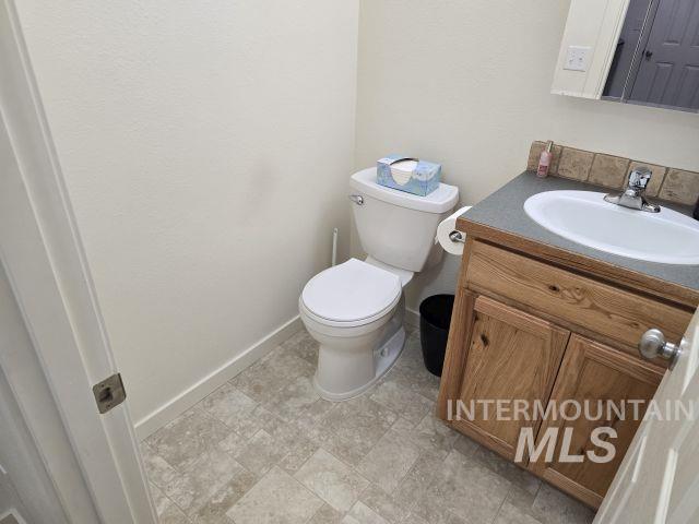 318 W 15th Property Photo 18