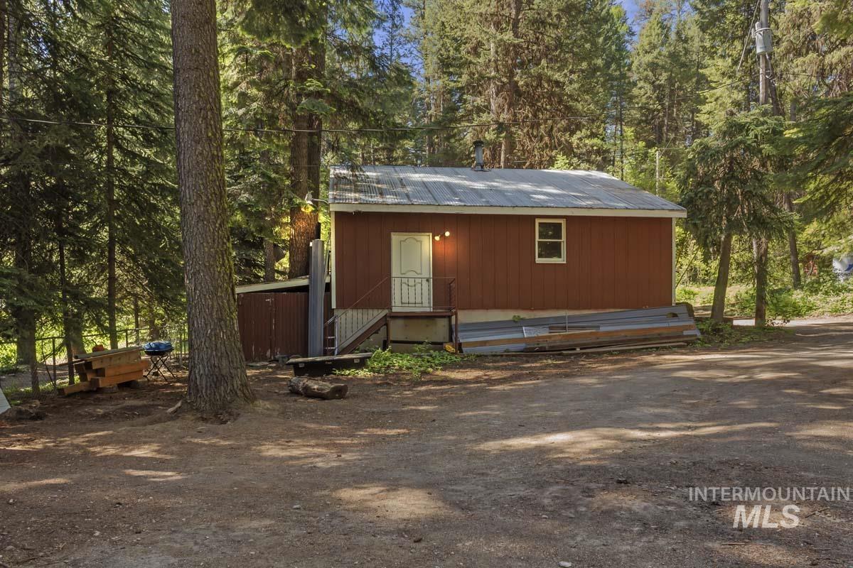 654 Bings Road Property Photo 24