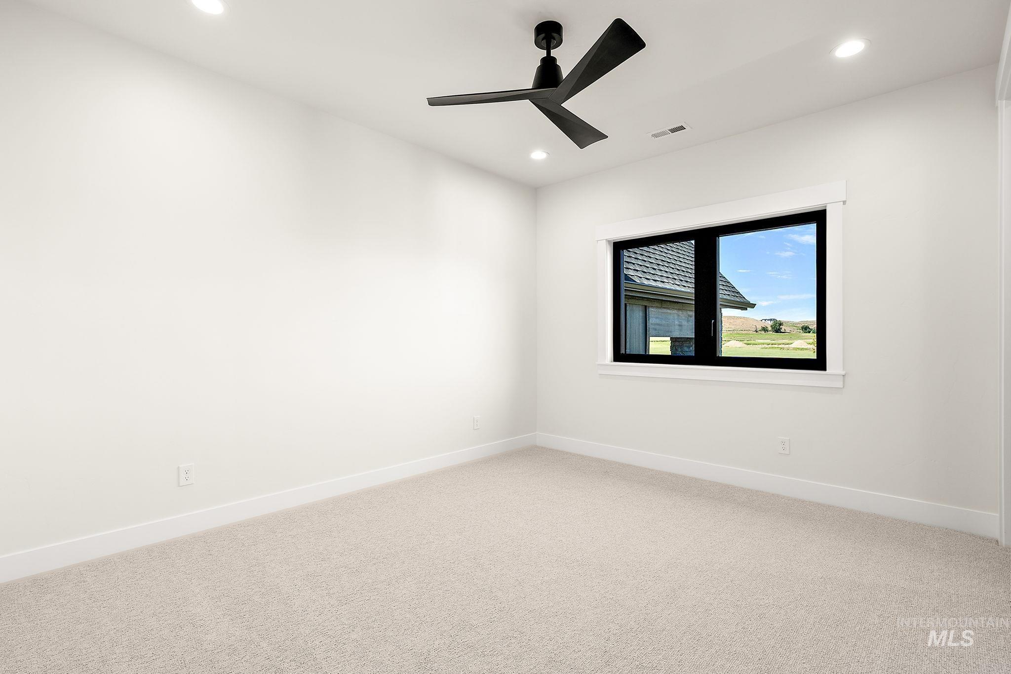 3402 N Mayberry Way Property Photo 41