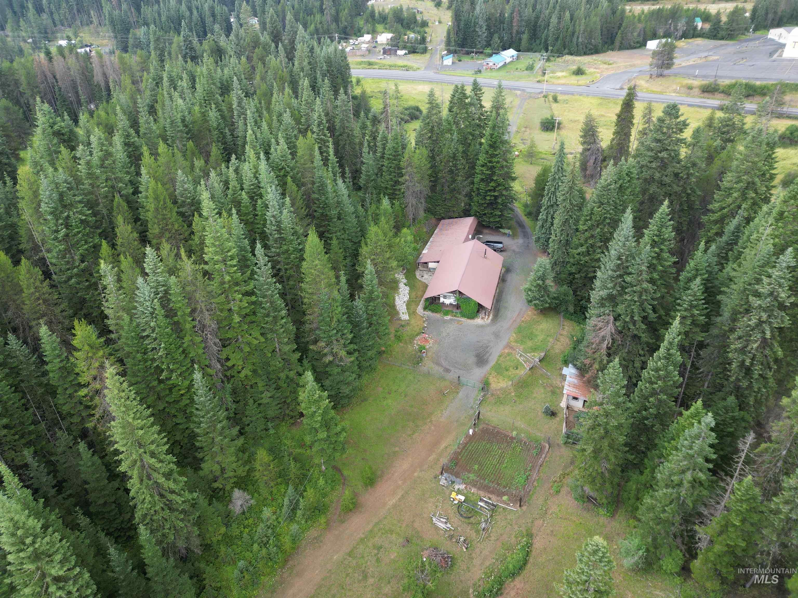 22848 Hwy 11