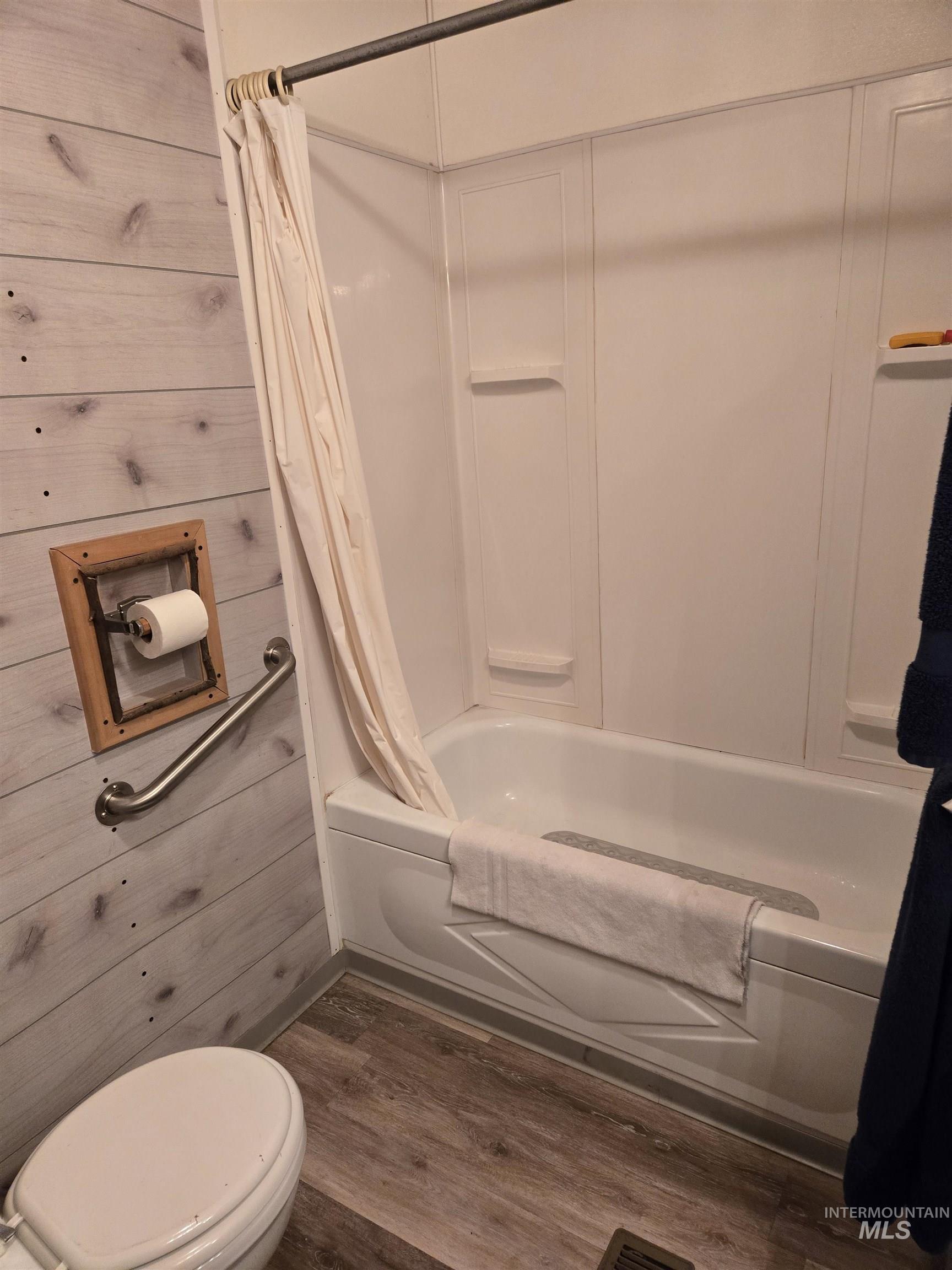 22848 Hwy 11 Property Photo 13