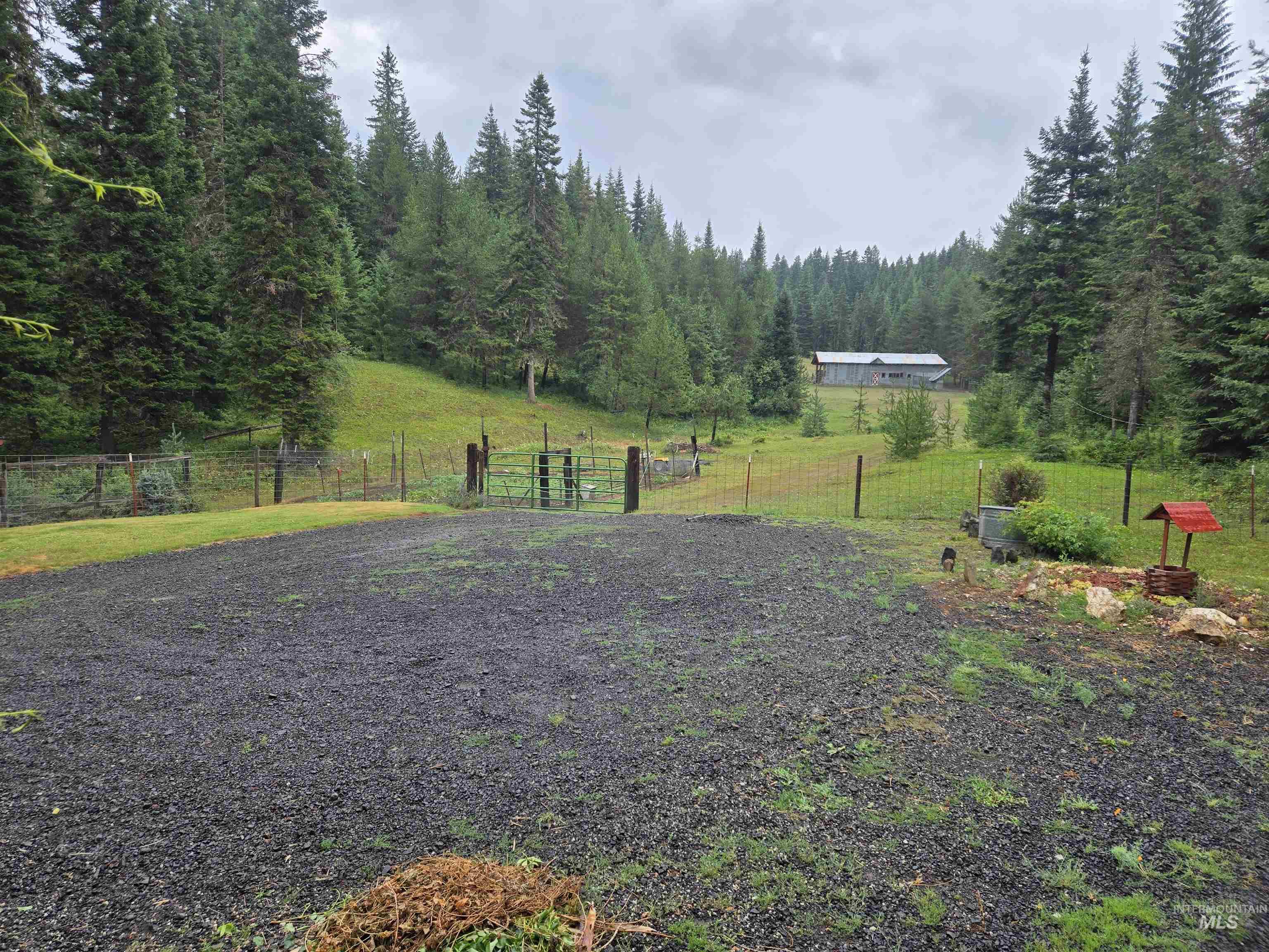 22848 Hwy 11 Property Photo 21