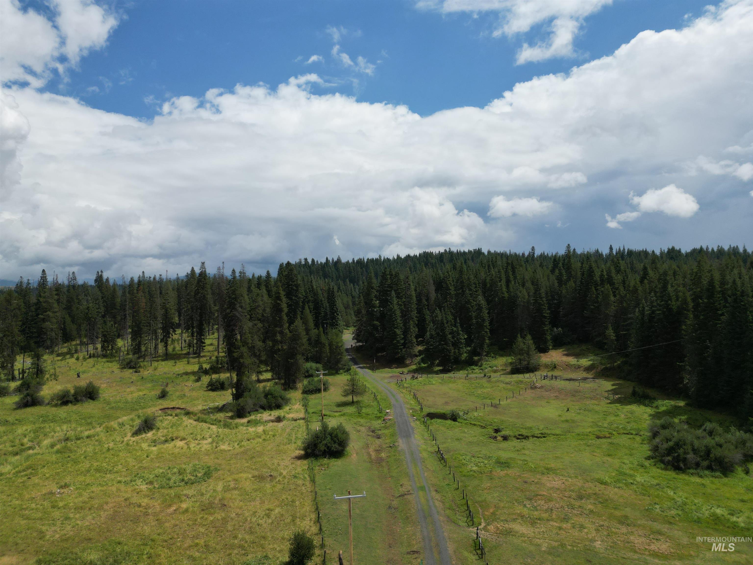 22848 Hwy 11 Property Photo 32