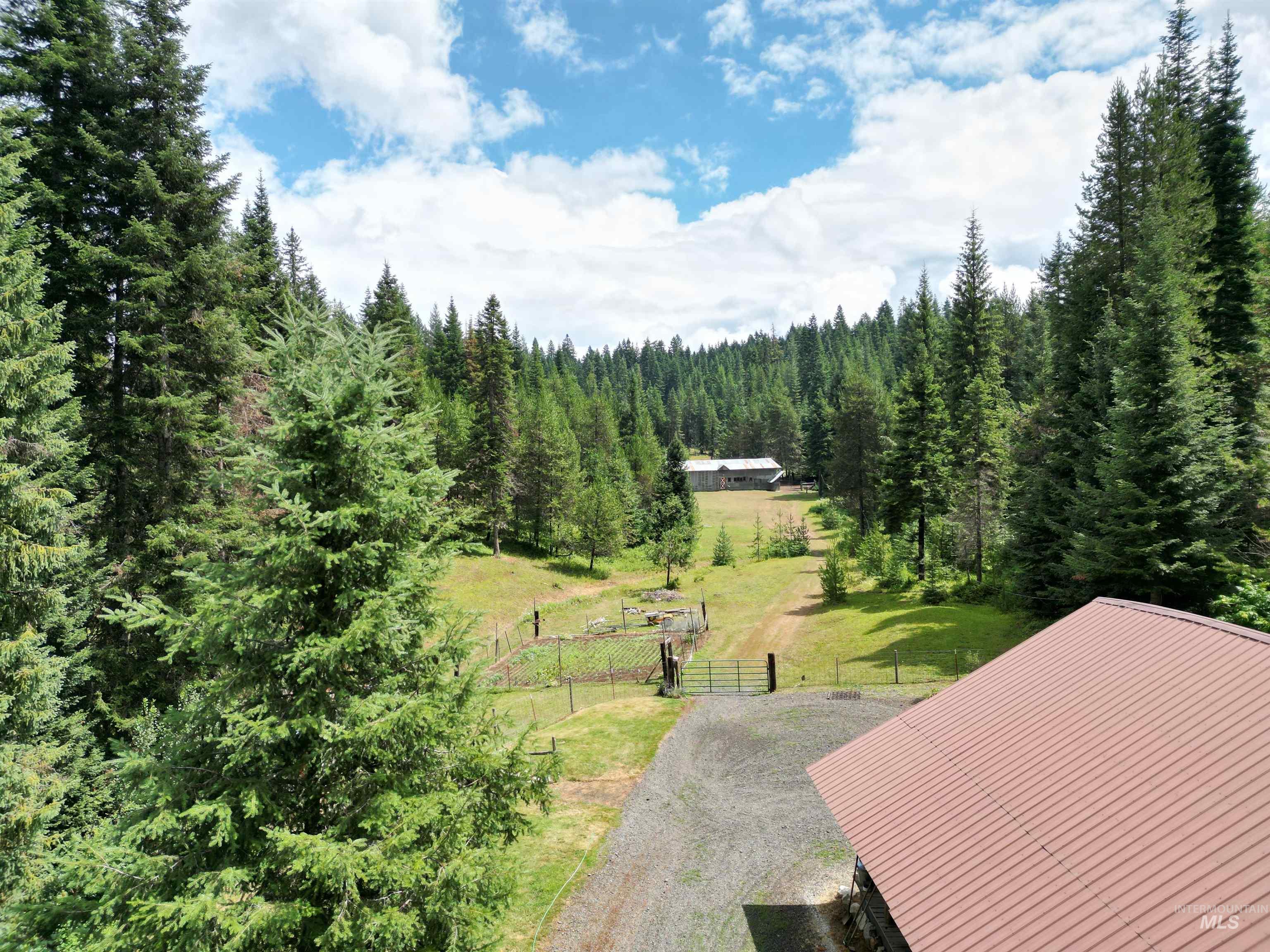 22848 Hwy 11 Property Photo 35