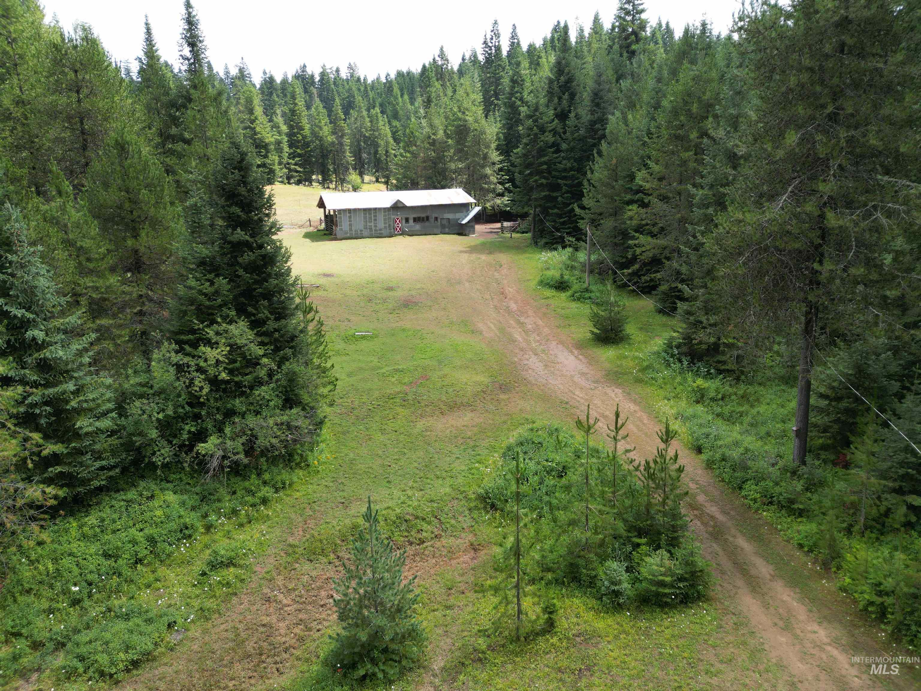 22848 Hwy 11 Property Photo 38