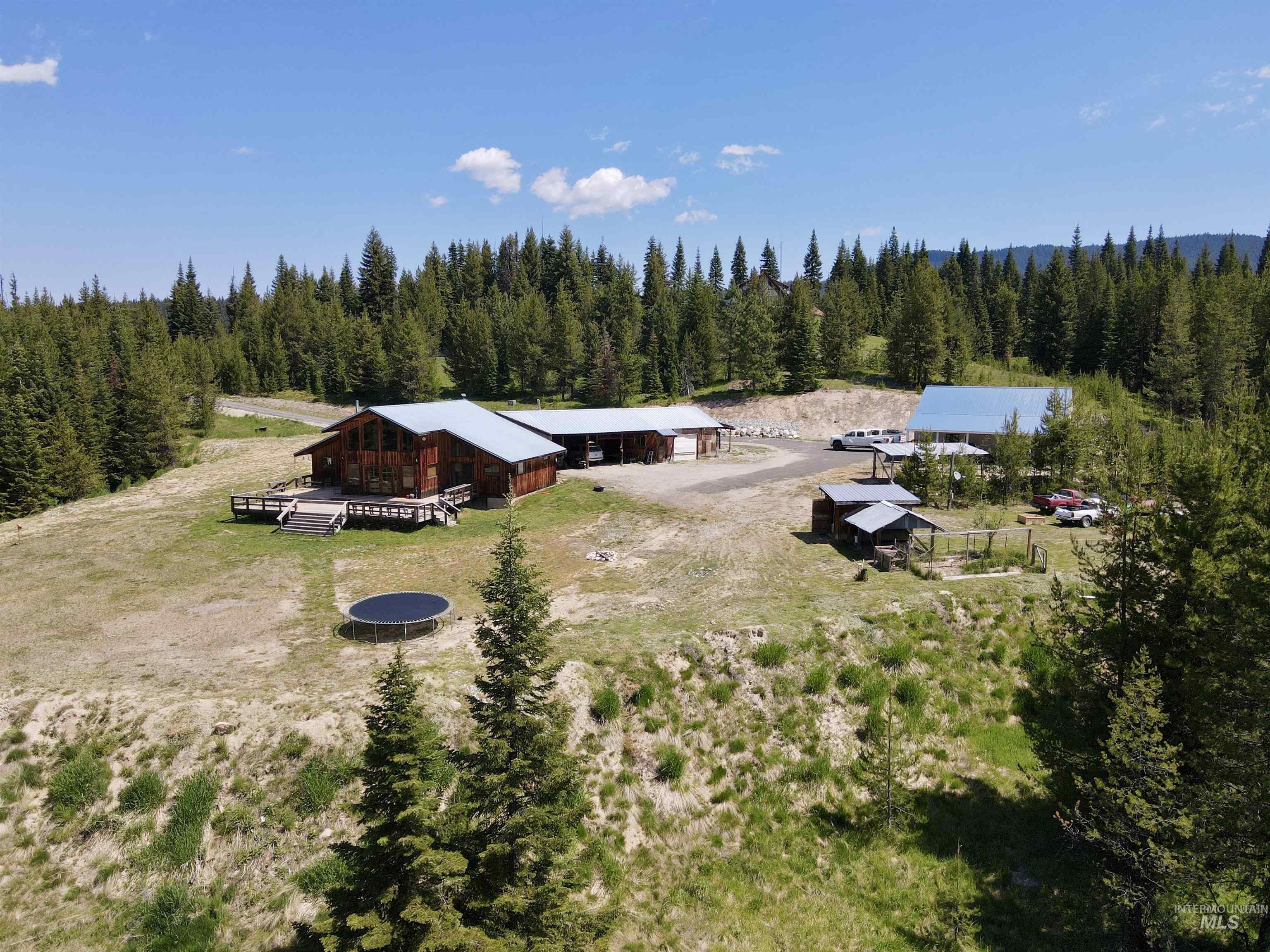 331 Erickson Ridge Rd. Property Photo 1