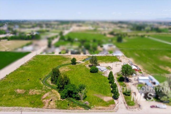13648 Hwy 44 Property Photo 1