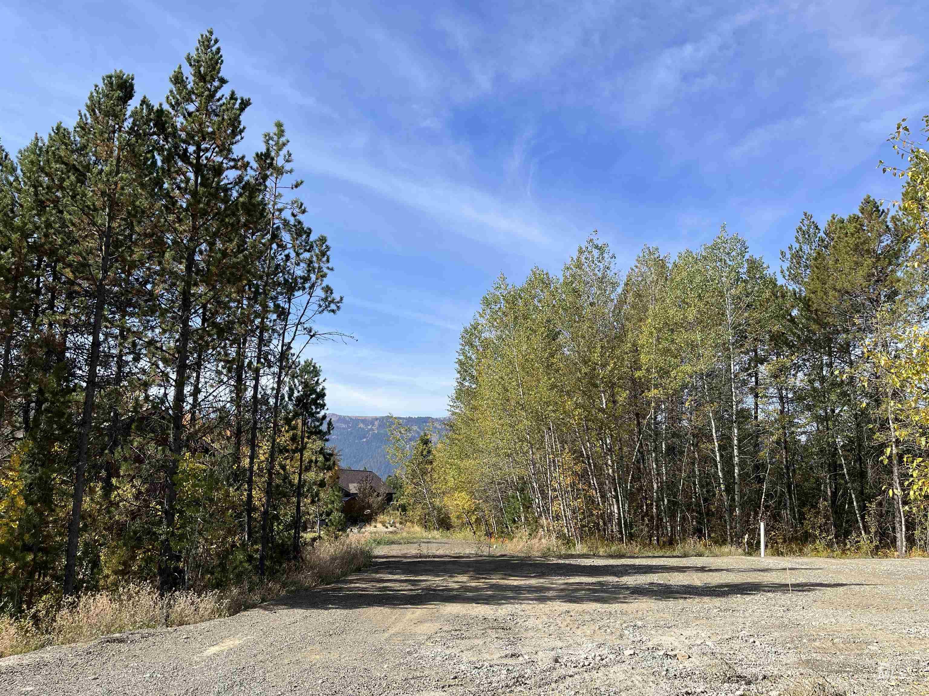12925 Red Fir Rd Property Photo 1
