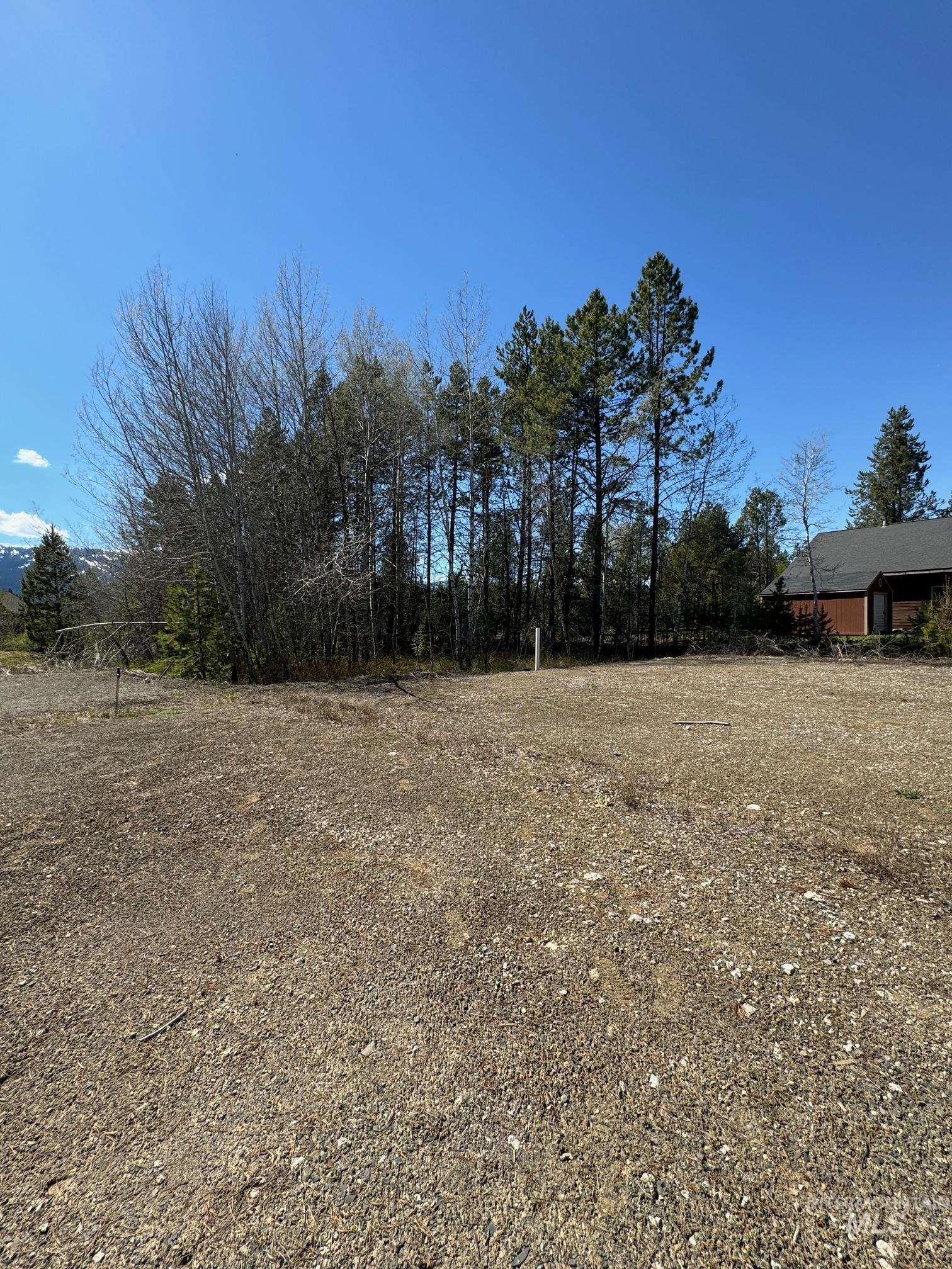 12925 Red Fir Rd Property Photo 7