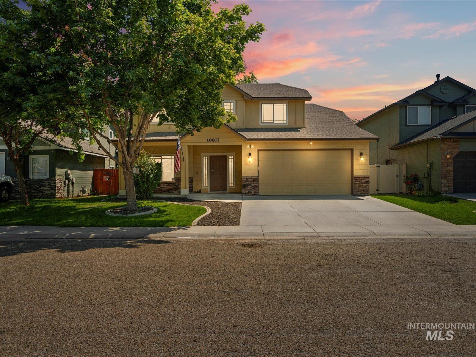 10817 Cloudless St Property Photo 1