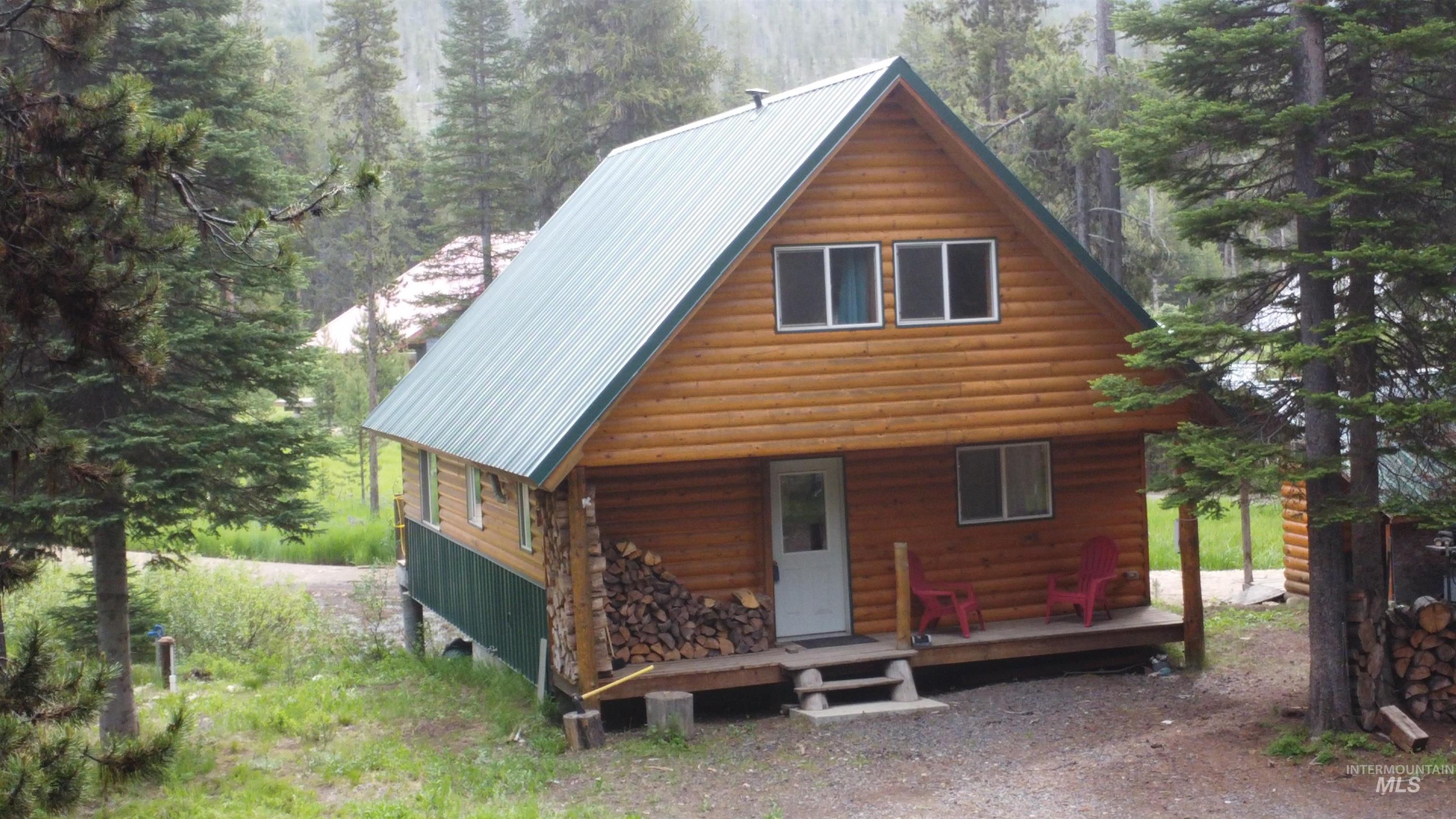 24689 Warren Wagon Road Property Photo 1