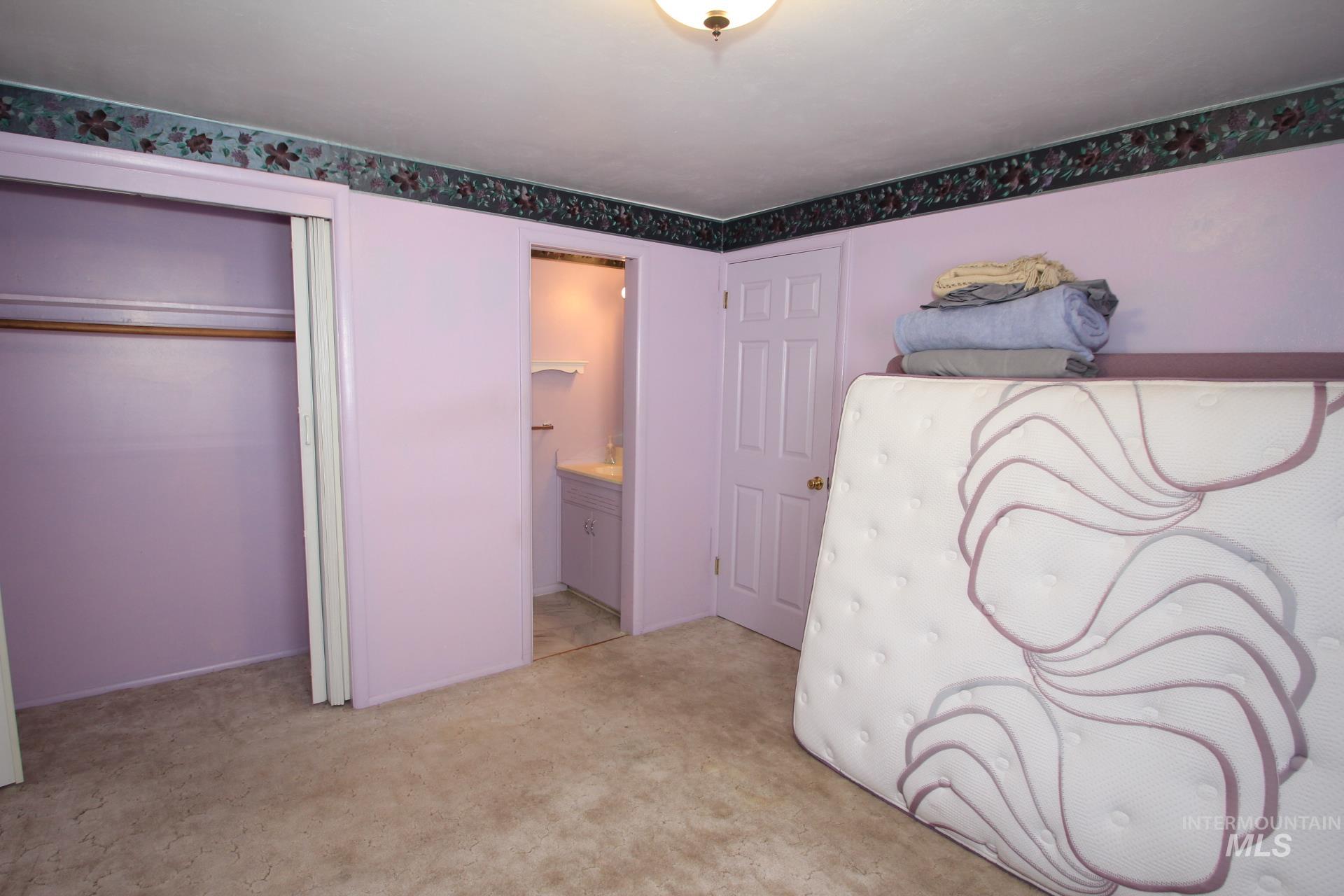 7644 W Cambridge Dr. Property Photo 16