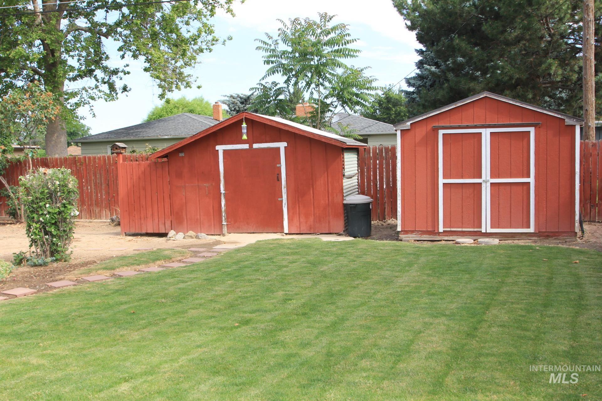 7644 W Cambridge Dr. Property Photo 27