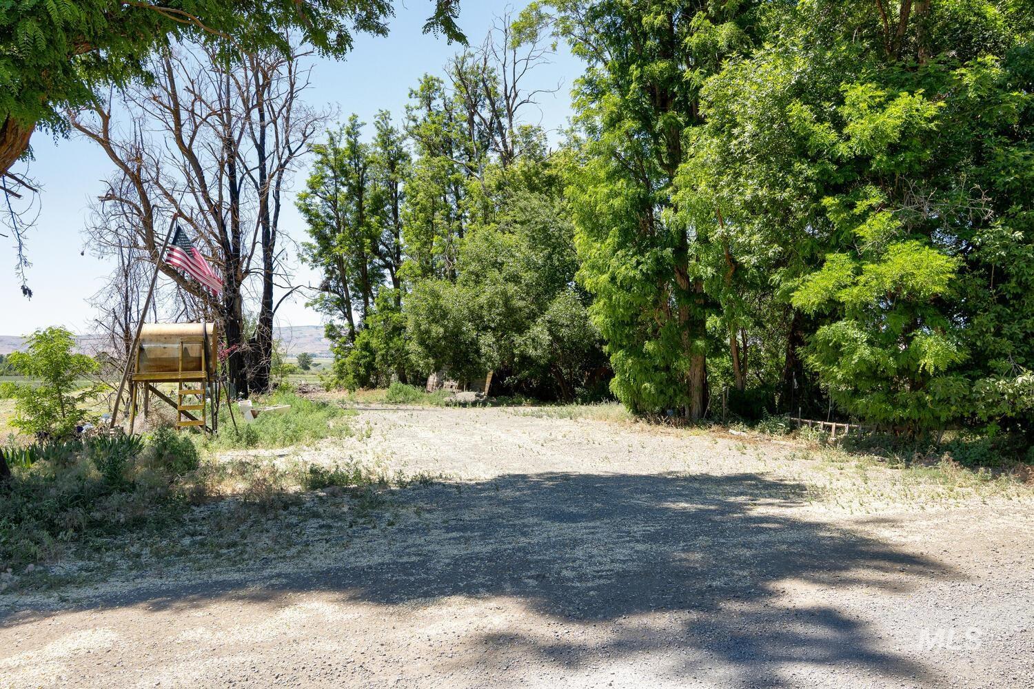 2327 Snapp Ln Property Photo 14