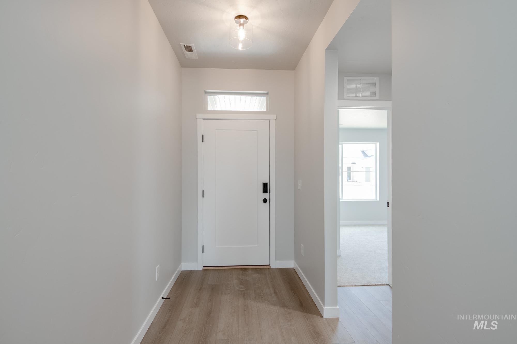 2872 W Animas Creek Dr Property Photo 2