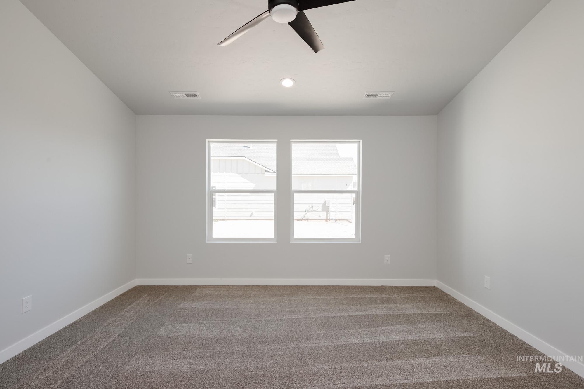 13684 Higley Court Property Photo 13