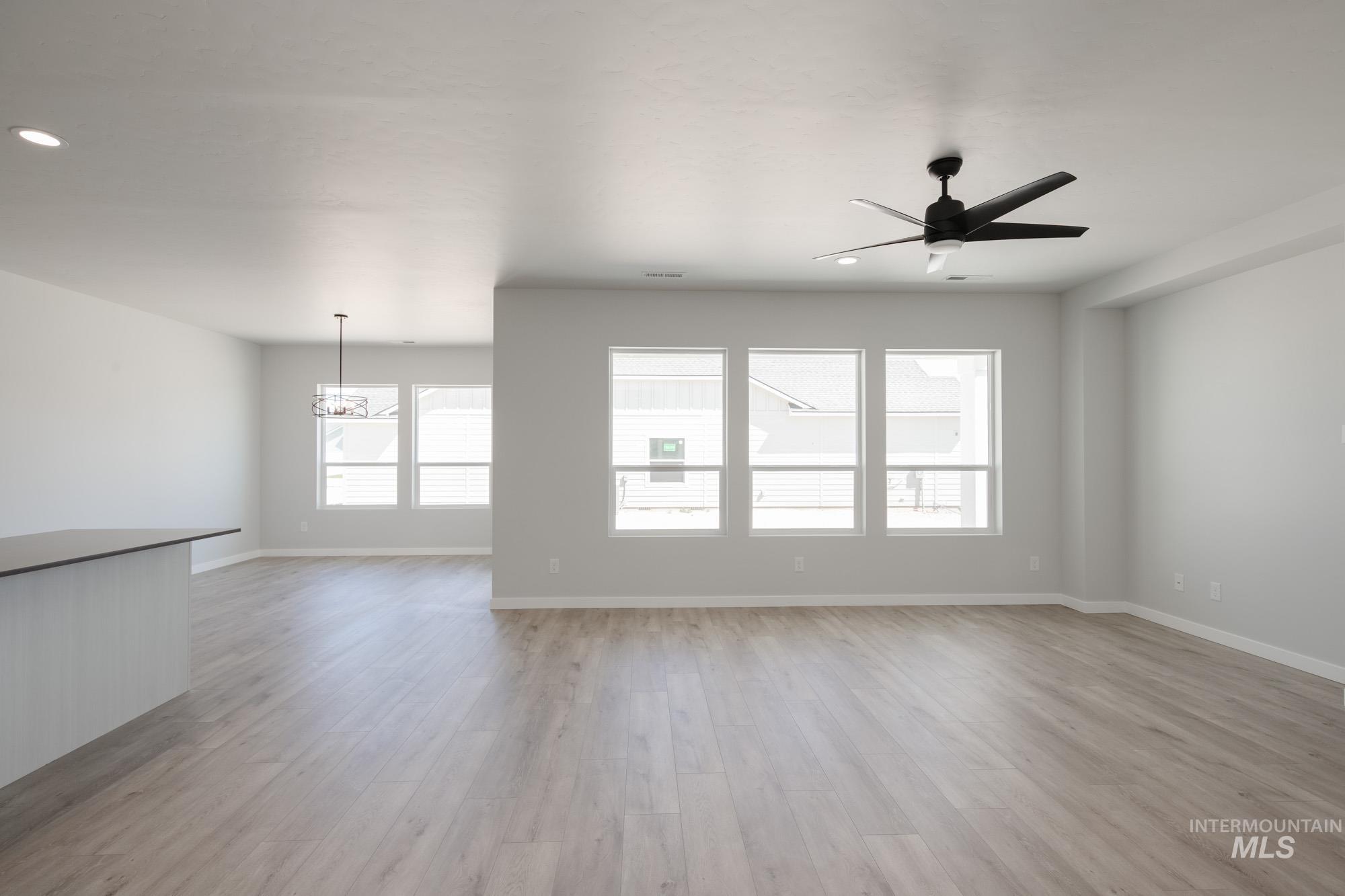 13684 Higley Court Property Photo 19