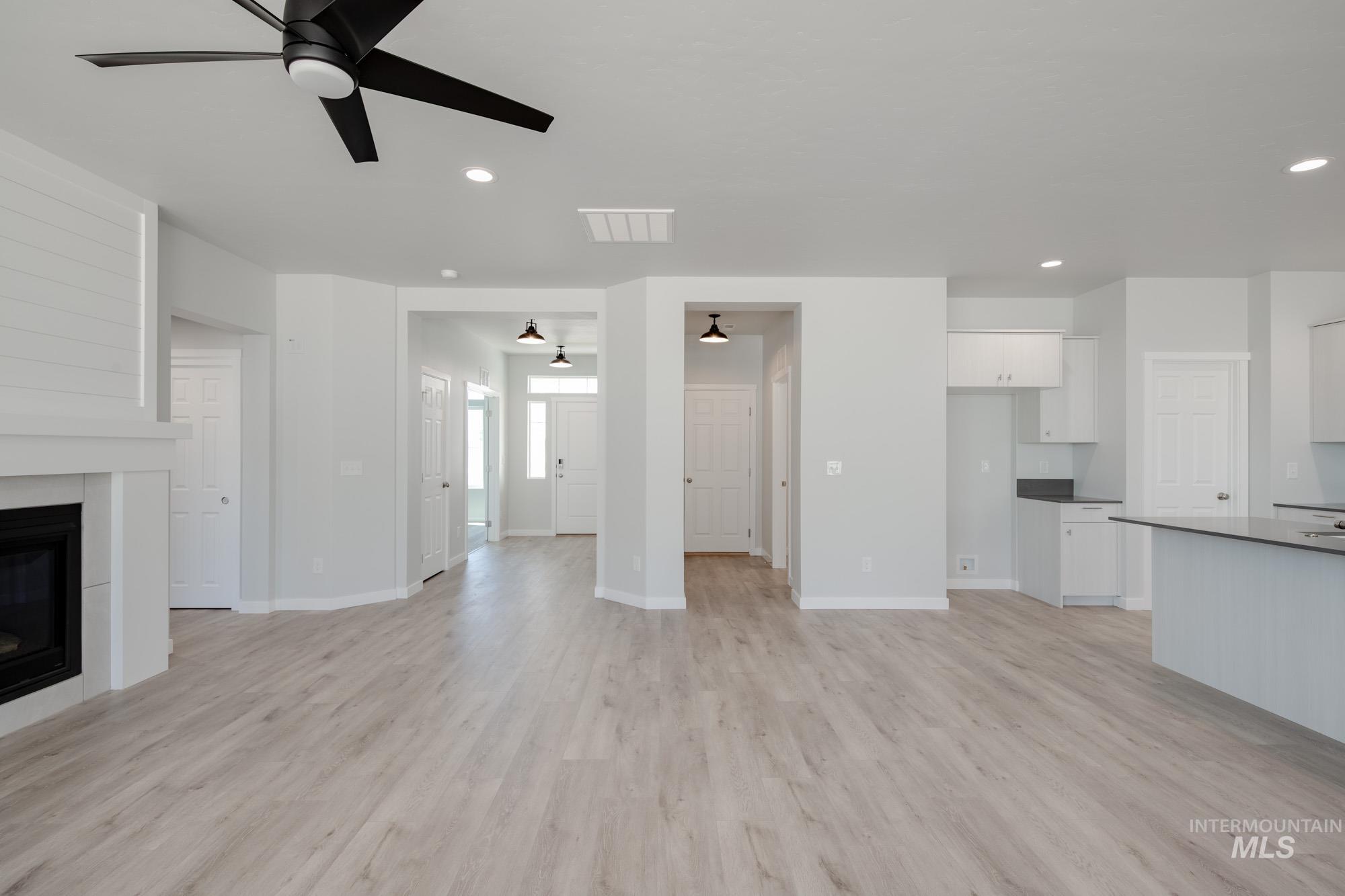 13684 Higley Court Property Photo 24