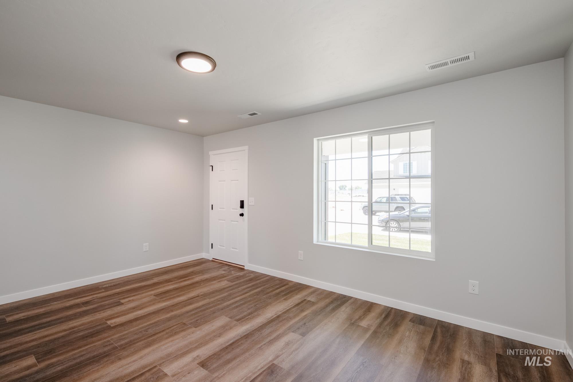 13700 Higley Court Property Photo 10