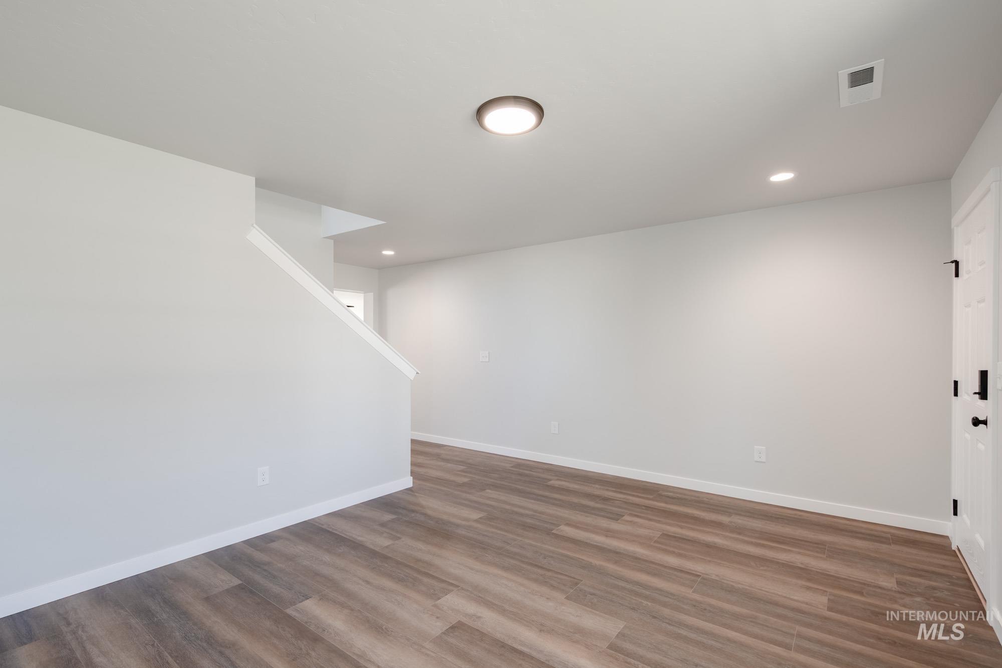 13700 Higley Court Property Photo 11