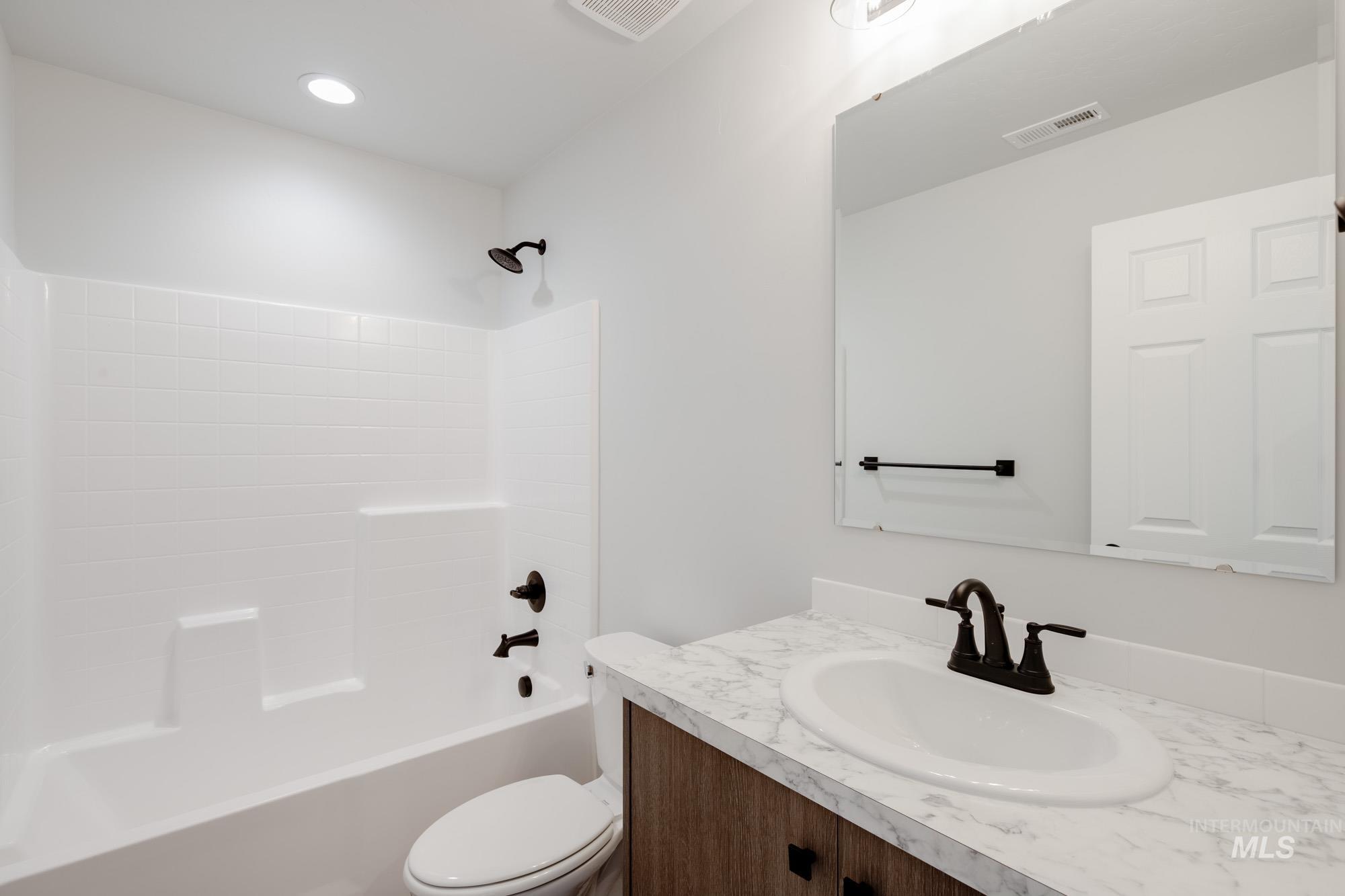 13700 Higley Court Property Photo 25