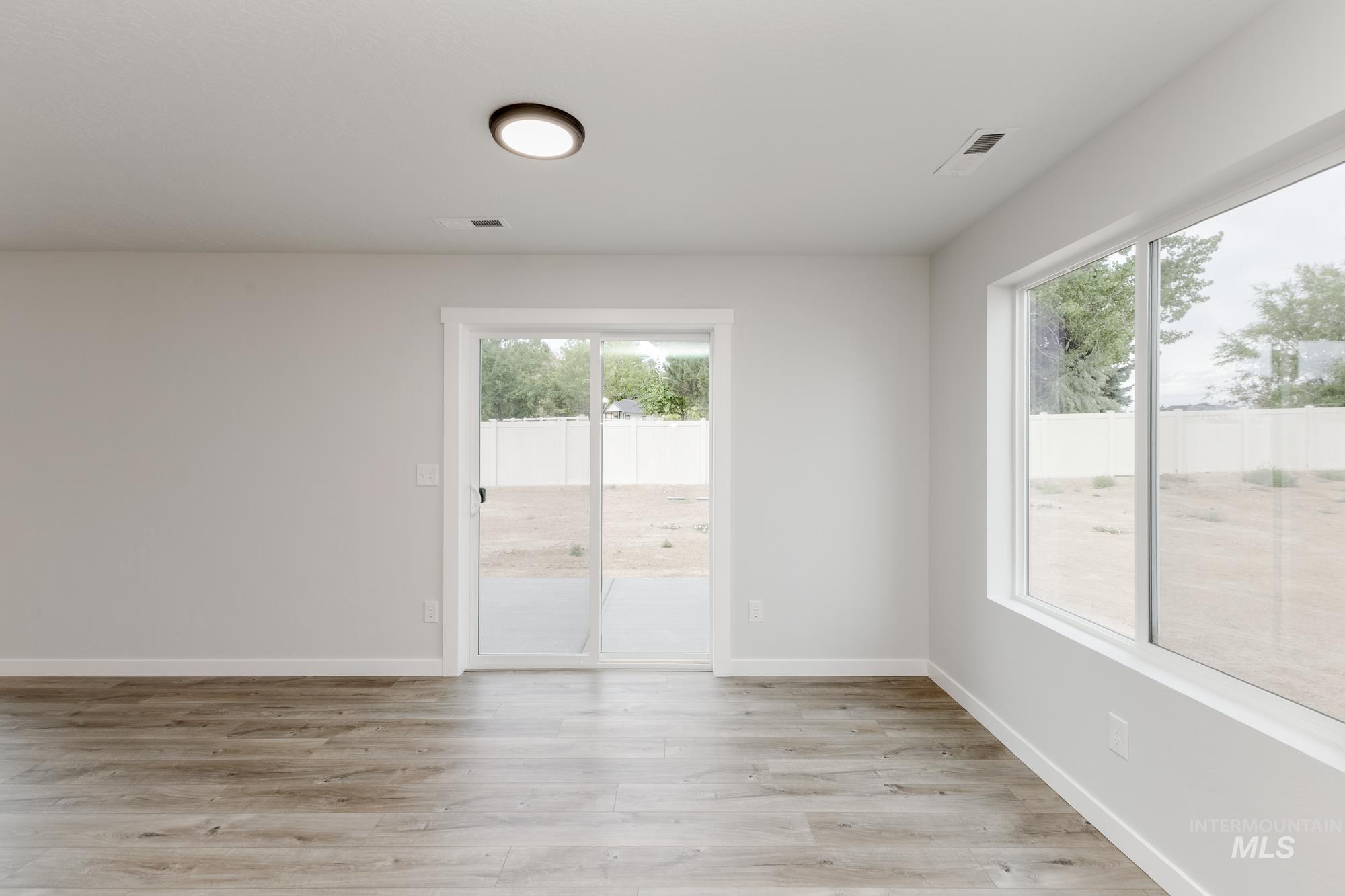 920 E Perjue Basin Dr Property Photo 6