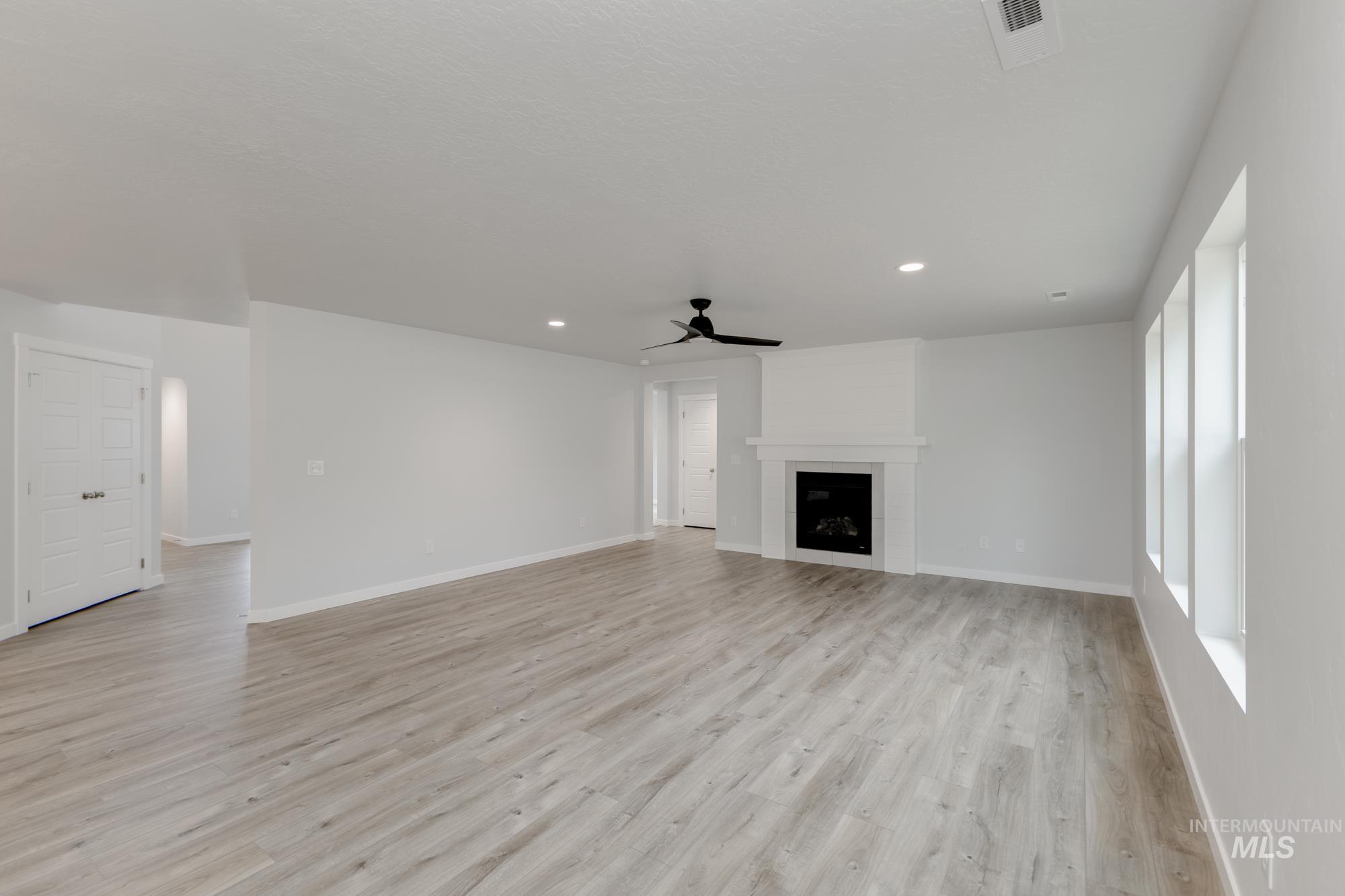 920 E Perjue Basin Dr Property Photo 9