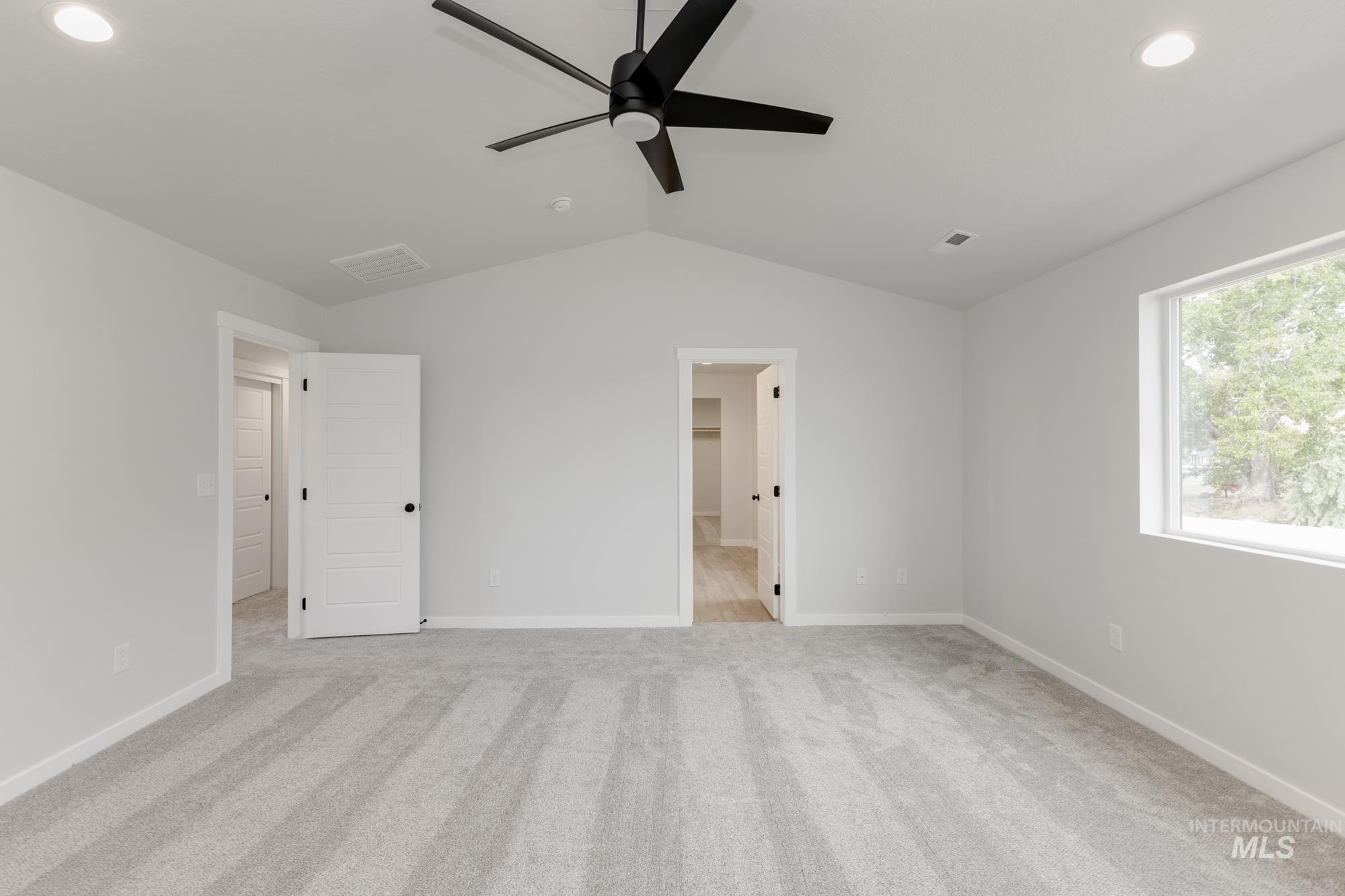 932 E Perjue Basin Dr Property Photo 22