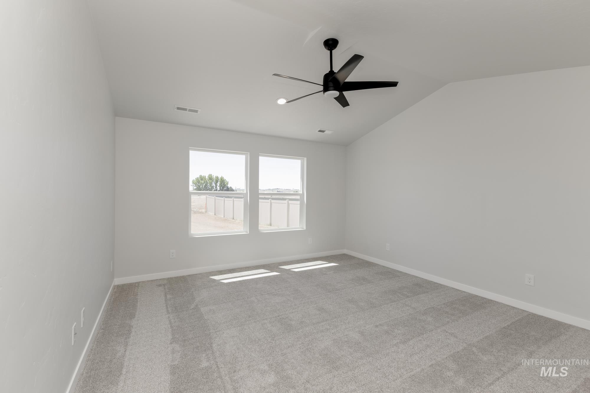 829 E Perjue Basin Dr Property Photo 9