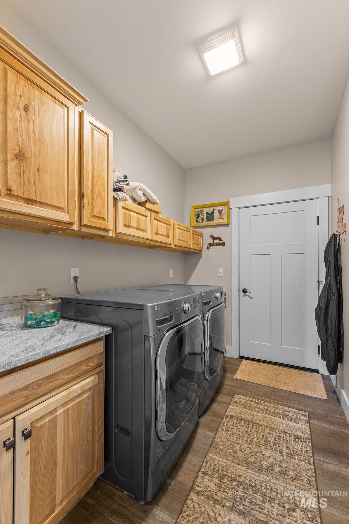 656 Fox Ridge Lane Property Photo 31