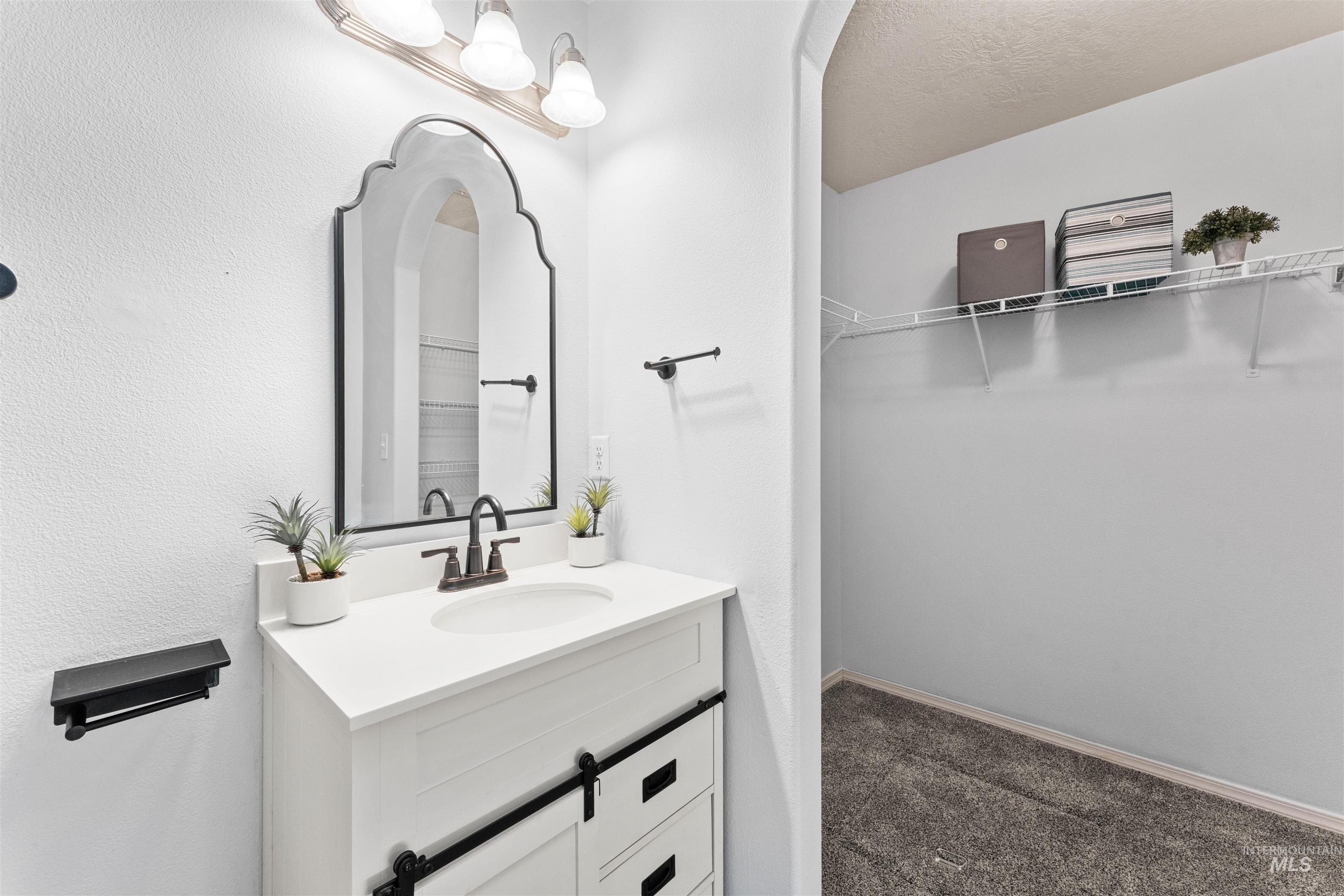 16170 Golddust Place Property Photo 9
