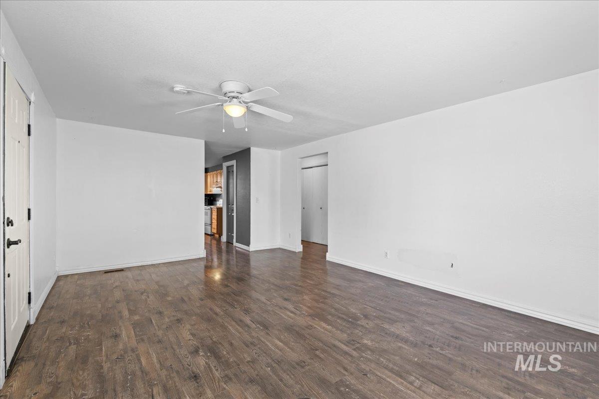 5650 W Oreana Ct Property Photo 7