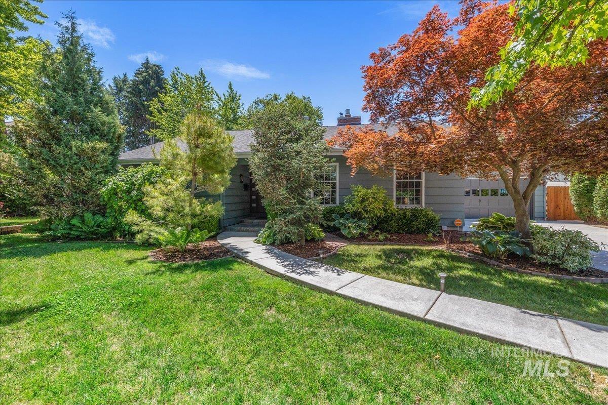 2815 W Teton St.