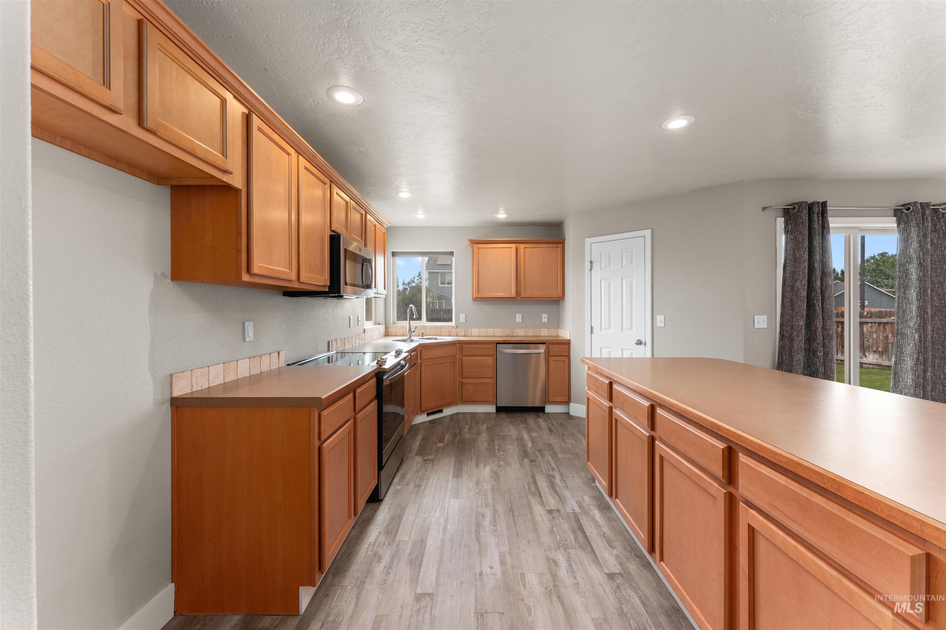 5291 N Midnight Haze Way Property Photo 13