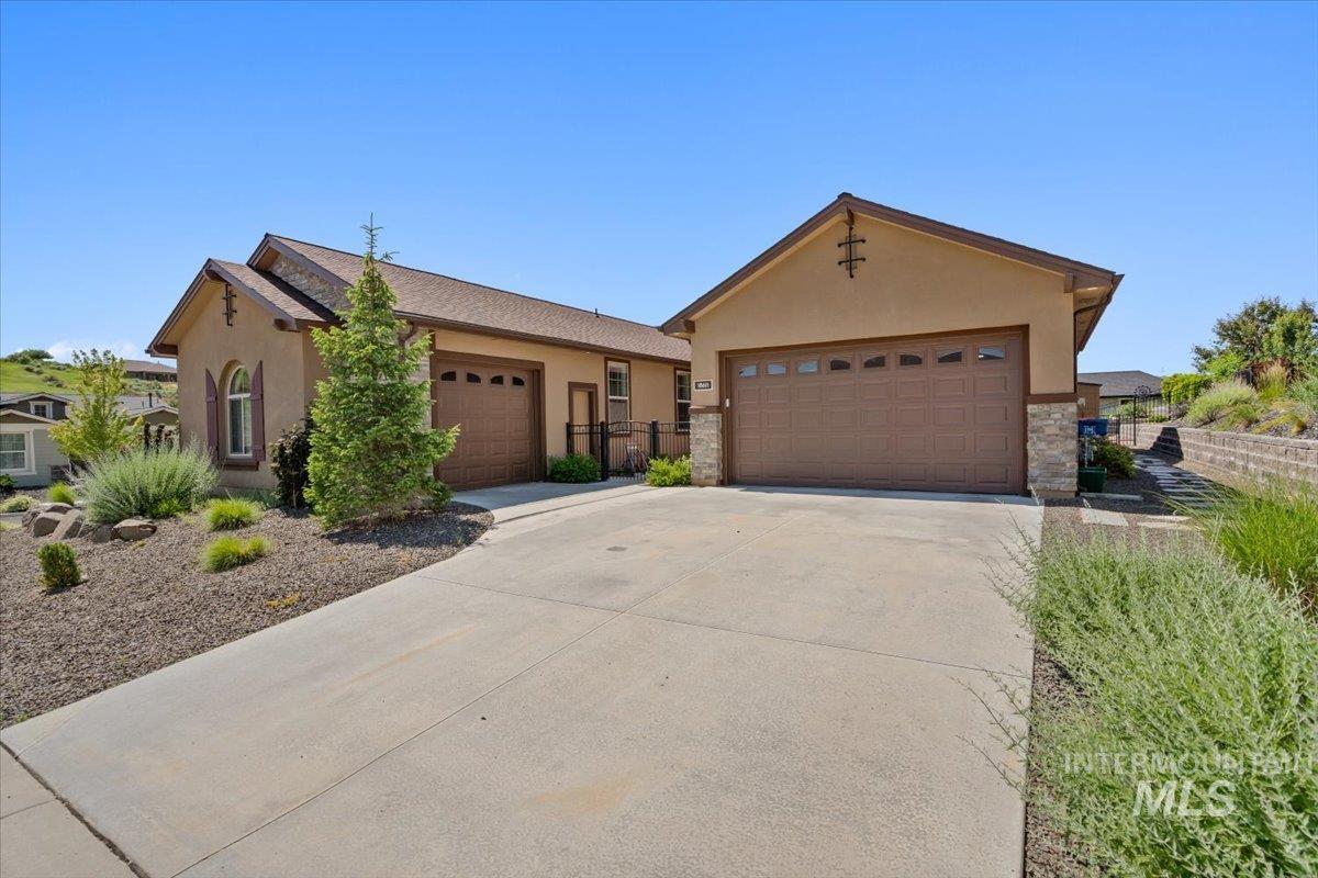 18611 N Silver Tree Way Property Photo 1