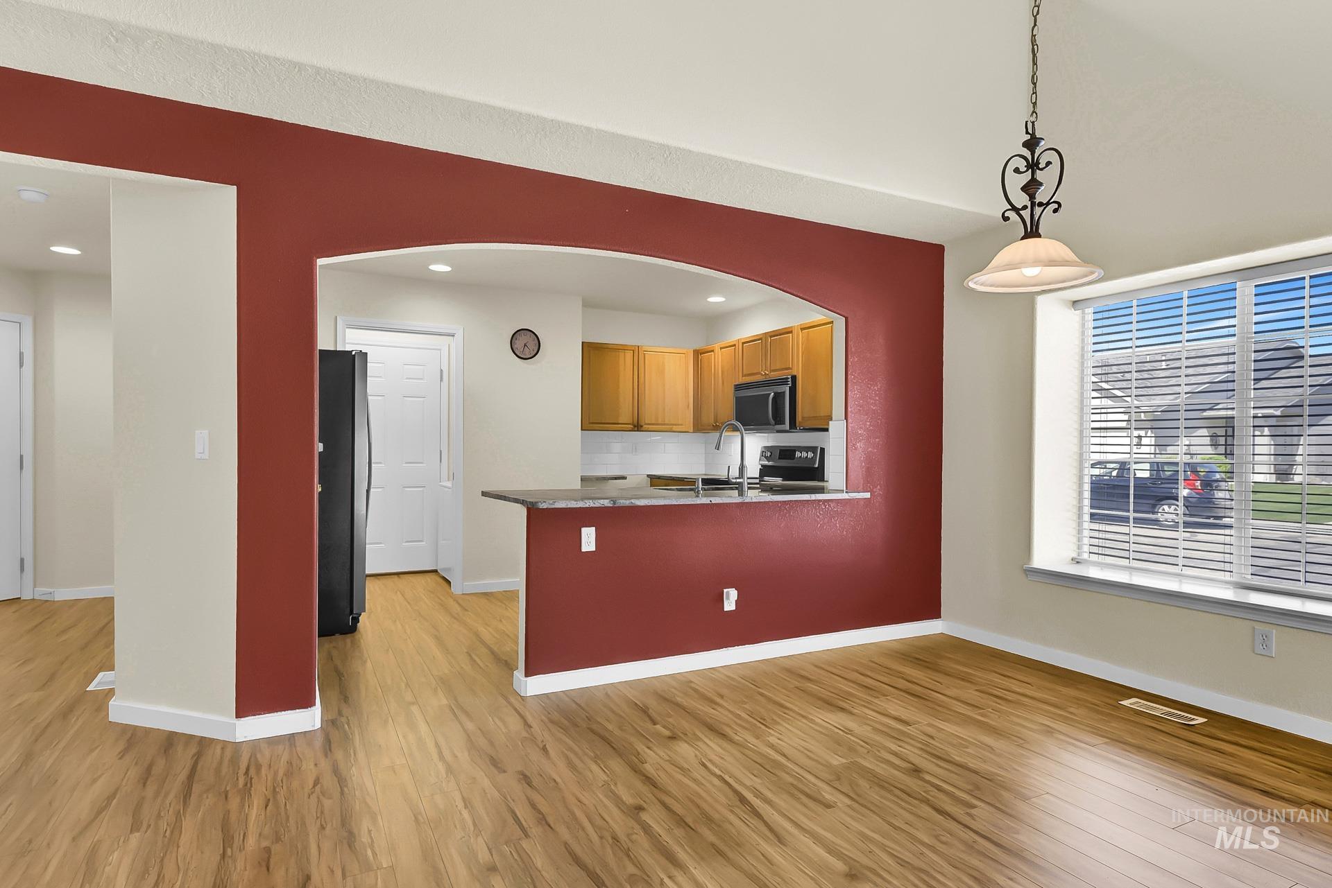 6149 W Villa Park St Property Photo 12