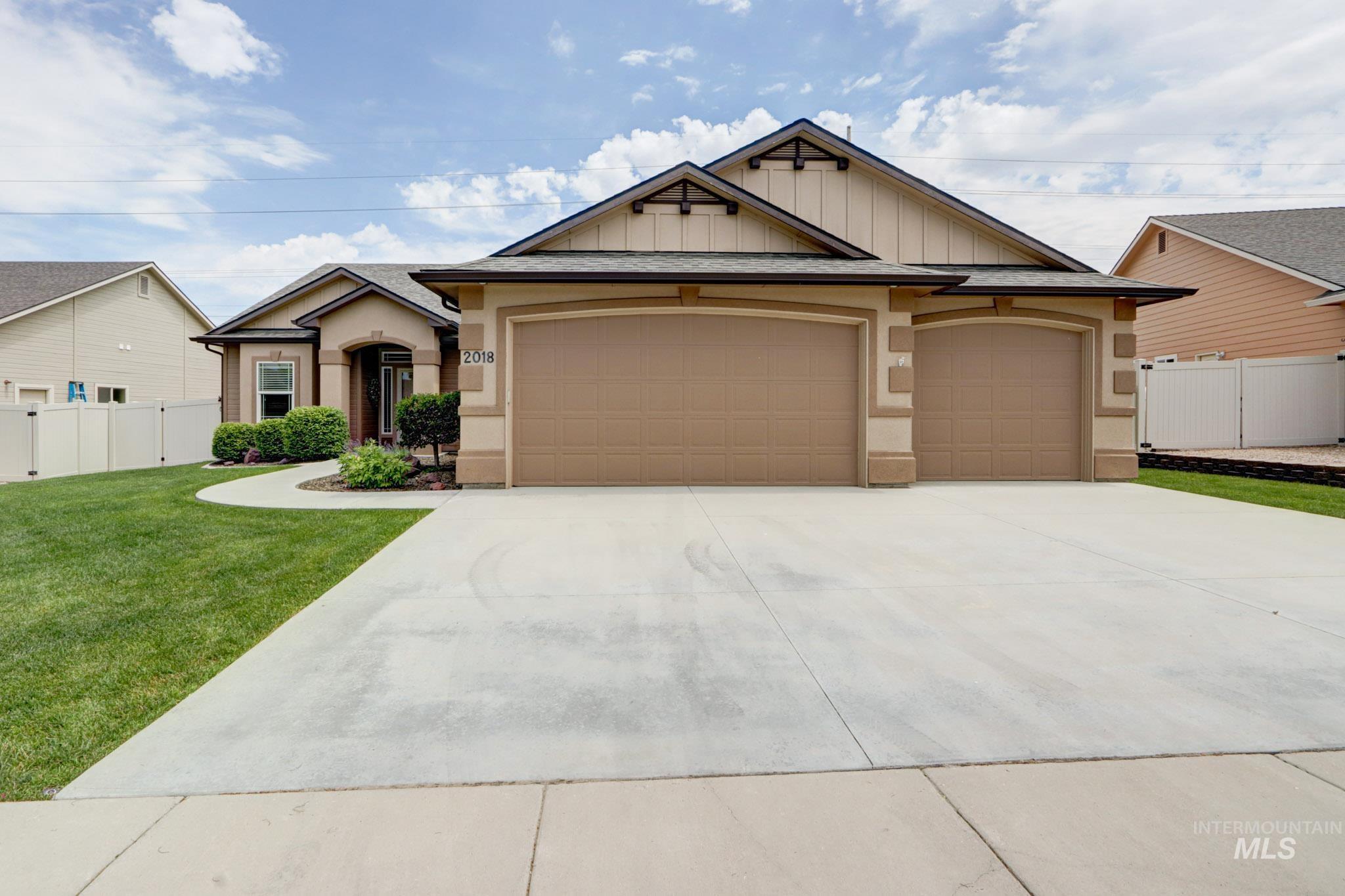 2018 S Sandcrest Loop Property Photo 1
